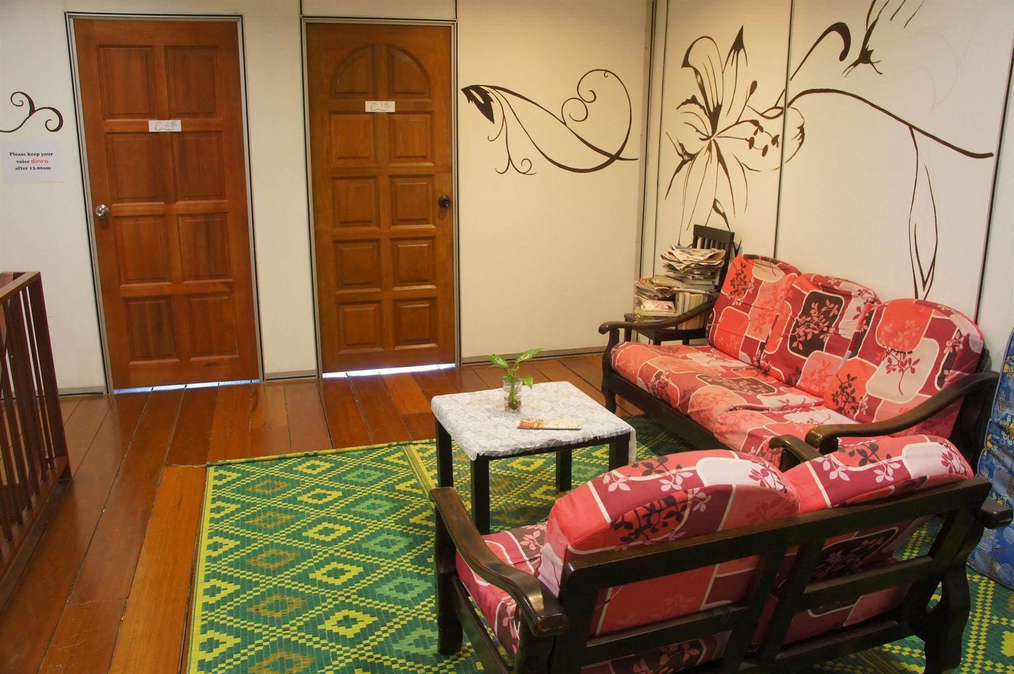 The Jiong House Hostel Malacca Екстериор снимка